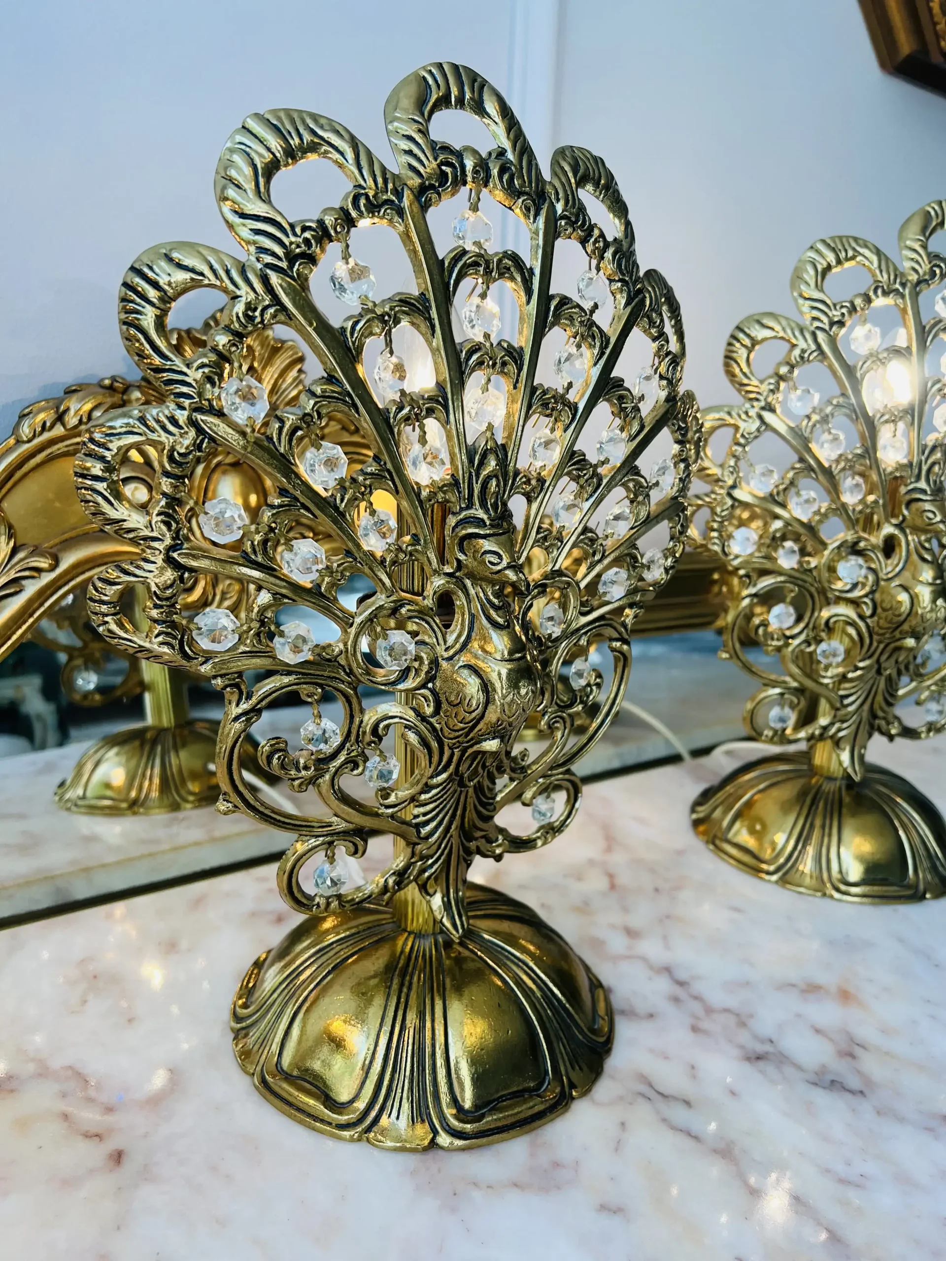 Bronziniai staliniai šviestuvai