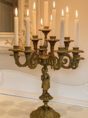 Vintažinė žalvarinė 11 šakų žvakidė "La Dama Dorata"