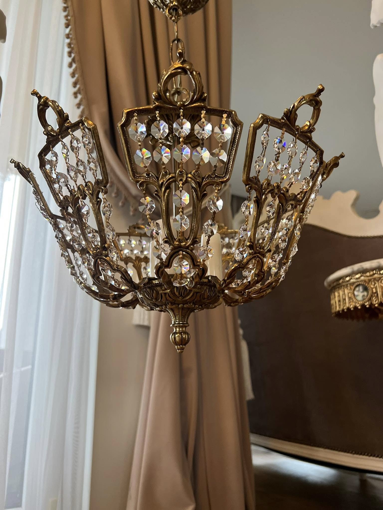 Subtilių formų, vintažinis lubinis šviestuvas "Vetro Lucia"