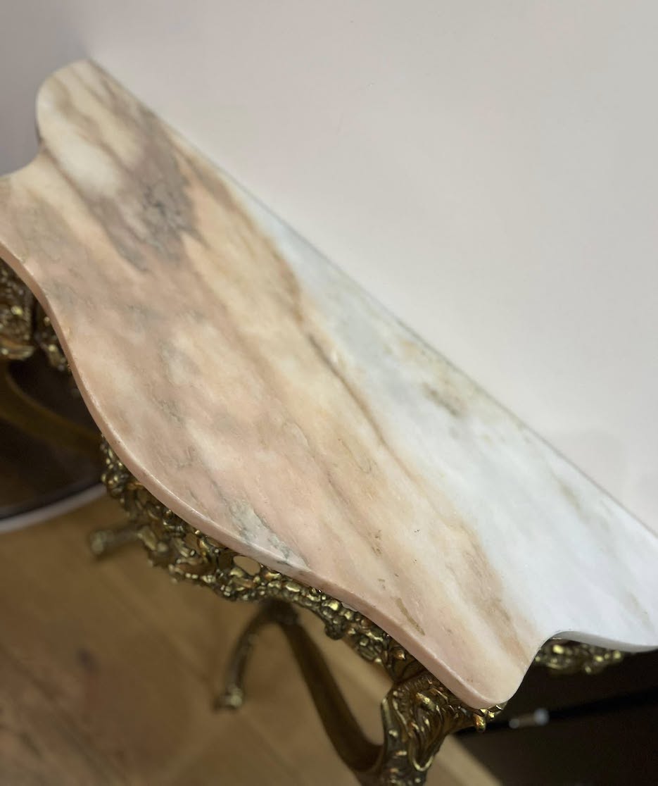 Naudota vintažinė bronzinė konsolė su marmuro stalviršiu "Rosabella Console" - Image 4