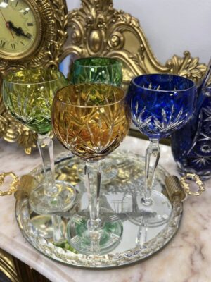 Vintažinės Bohemijos krištolo taurės vynui 4vnt.