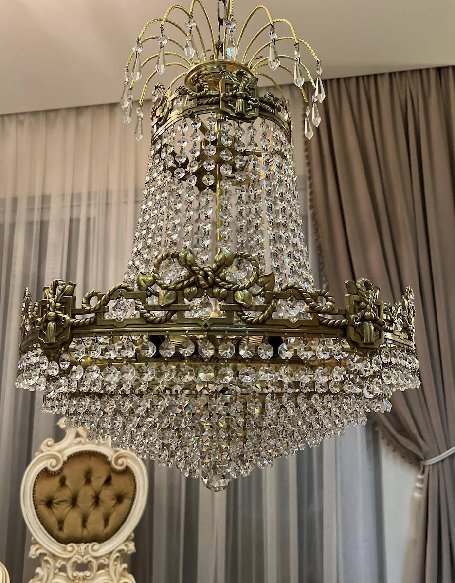 Klasikinio stiliaus, vintažinis žalvarinio rėmo sietynas "Marquise" - Image 4