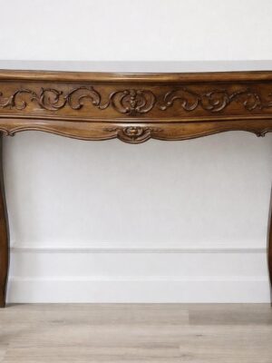 Naudota medinė konsolytė "Noce Reale"