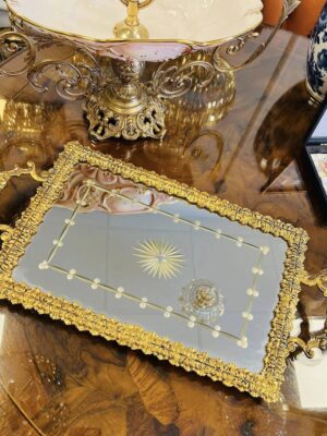 Puošnus bronzinis padėklas "Belle Tray"